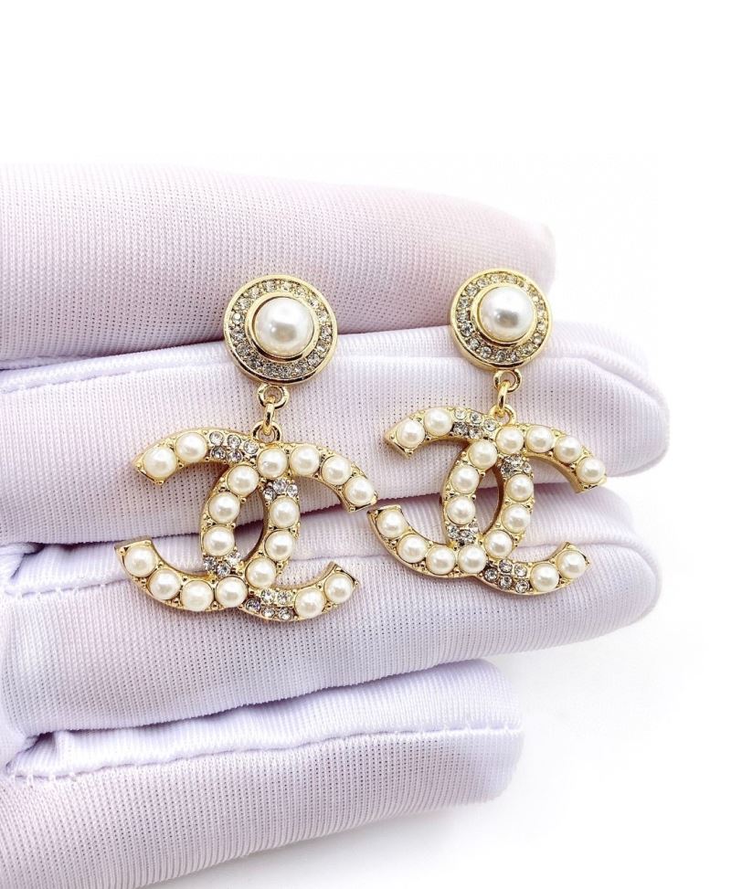 Ch**el earrings